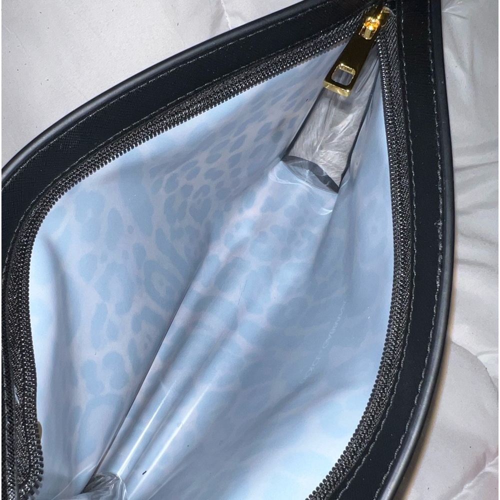 👑✅PRICE FIRM✅NO OFFERS SUPER SALE!! AUTHENTIC Dolce & Gabbana Plastic Cosmetic - Picture 12 of 17